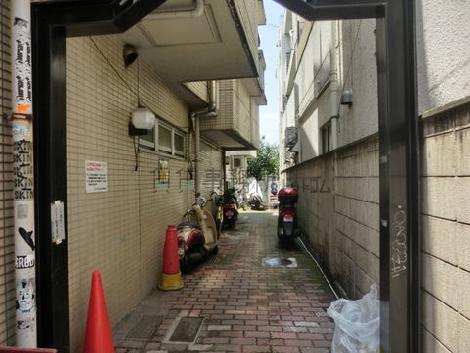 正面玄関