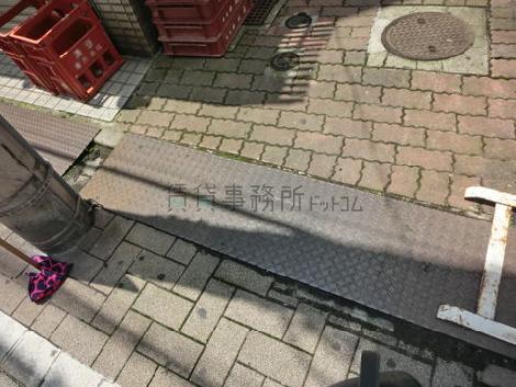 正面玄関