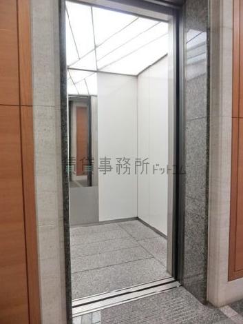 エレベーター