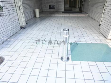 正面玄関