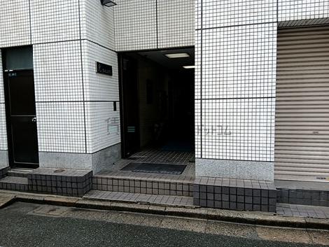 正面玄関
