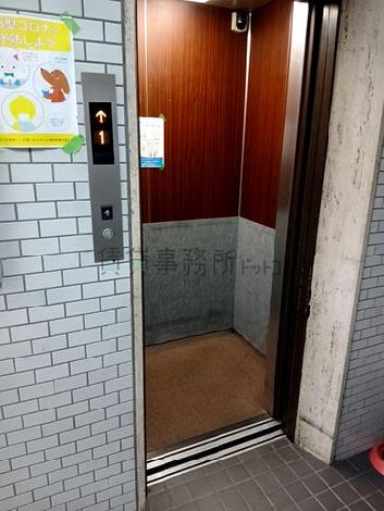 エレベーター