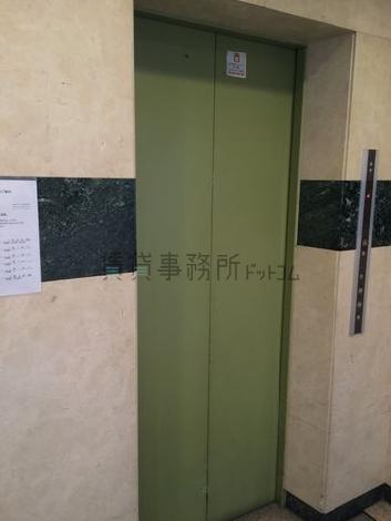エレベーター