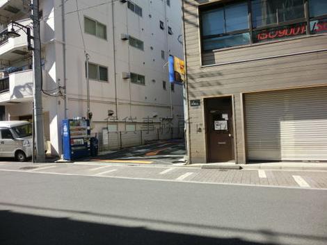 正面玄関