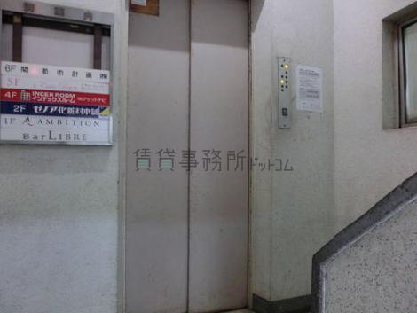 エレベーター