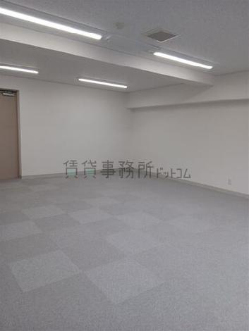 マンションヴィップ第2四谷の室内
