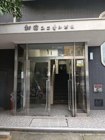 正面玄関