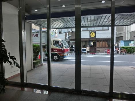 正面玄関