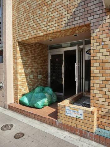 正面玄関