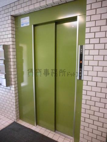 エレベーター