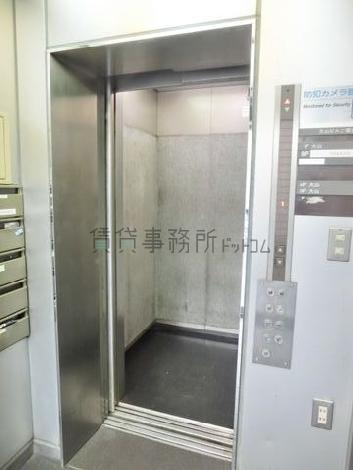 エレベーター