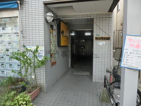 正面玄関