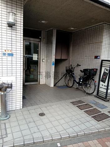正面玄関