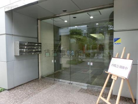 正面玄関