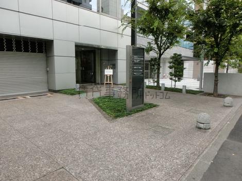 正面玄関
