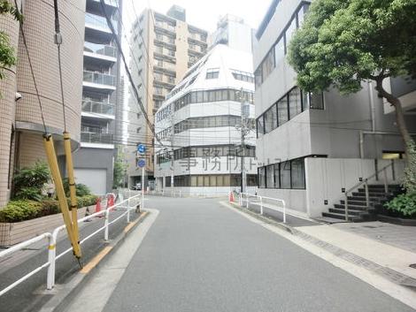 全面道路右手の様子です