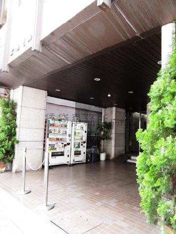 正面玄関