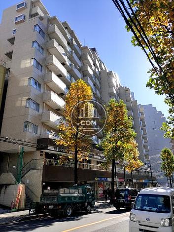 朝日白山マンションの外観写真