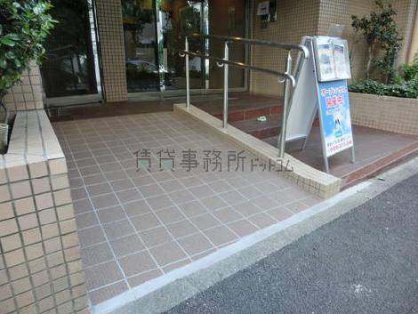 正面玄関
