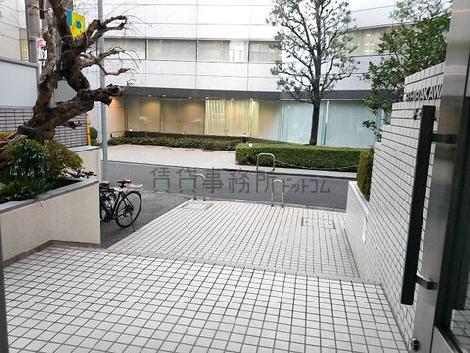 正面玄関