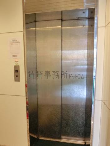 エレベーター