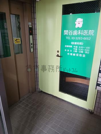 正面玄関