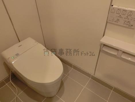 LITのトイレ