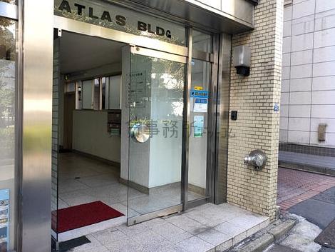 正面玄関