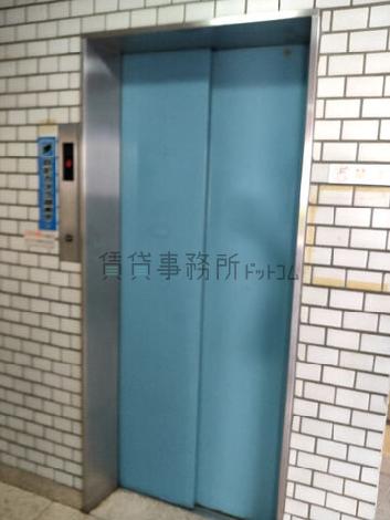 エレベーター