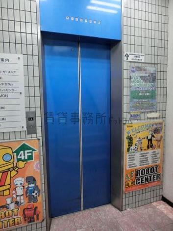 エレベーター