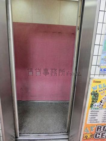 エレベーター