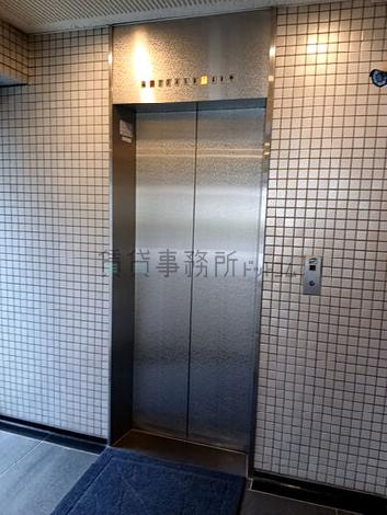 エレベーター