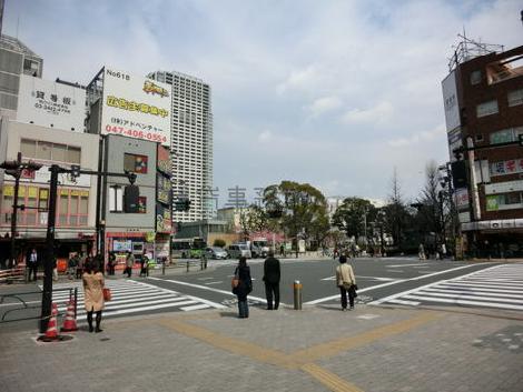 北口の交差点です