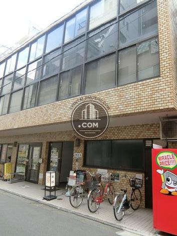 八木ビルの外観写真