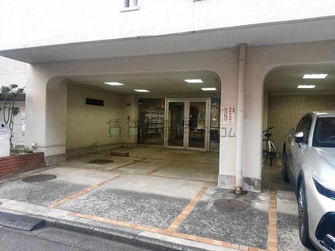 正面玄関