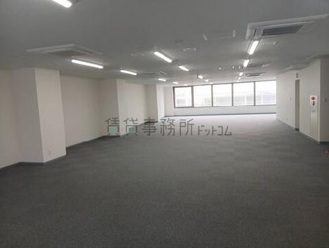 代々木センタービルの室内
