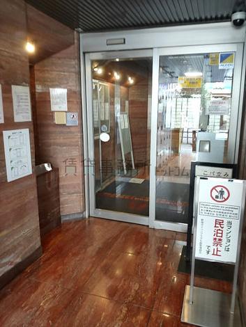 正面玄関