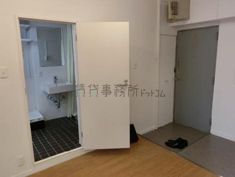 神宮前コーポラスの室内
