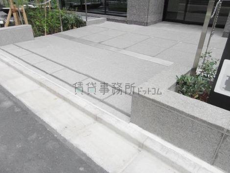 正面玄関