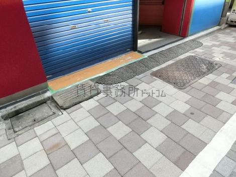 正面玄関