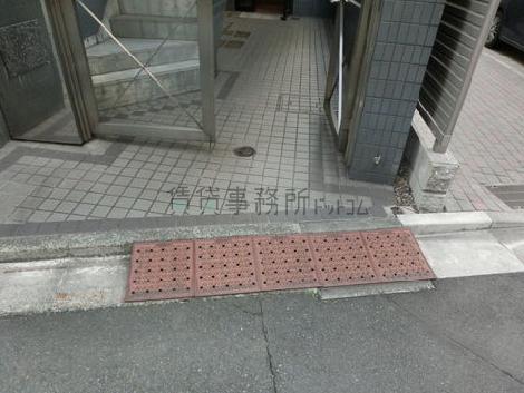 正面玄関