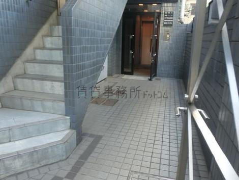 正面玄関