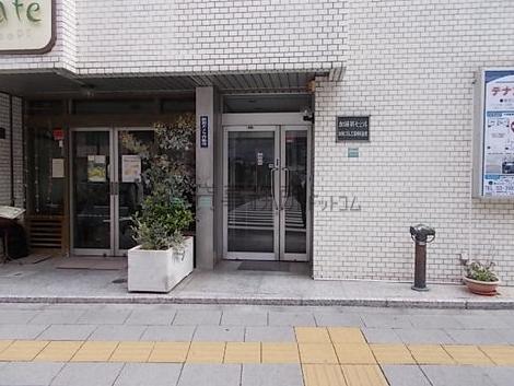 正面玄関