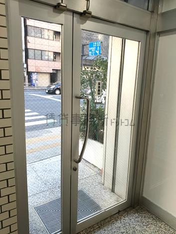 正面玄関
