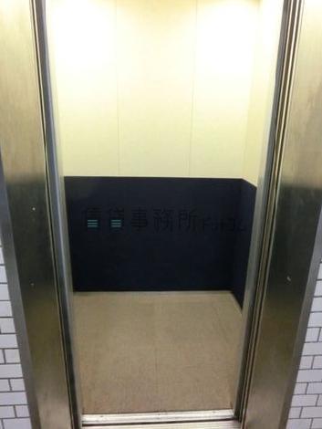 エレベーター