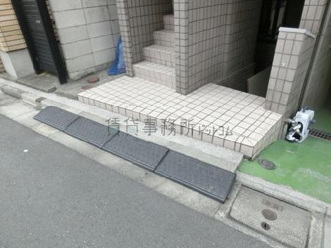 正面玄関