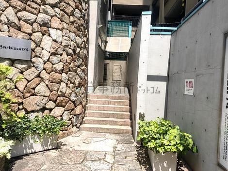 正面玄関