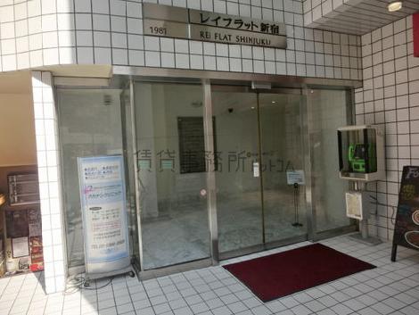 大きなガラス自動ドア