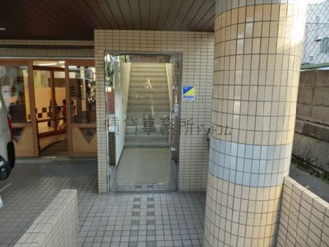 正面玄関