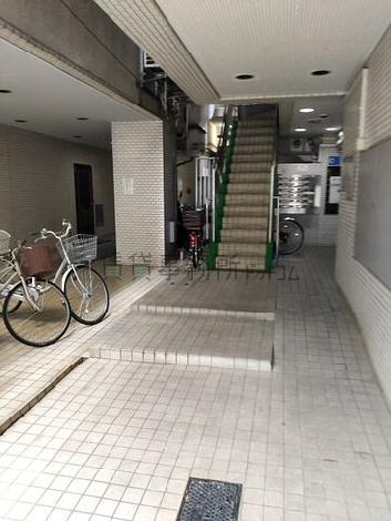正面玄関